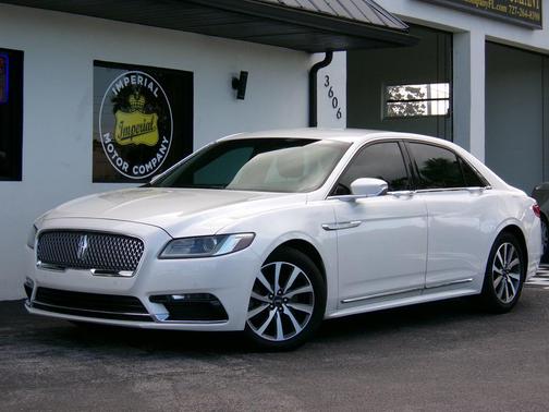 2018 Lincoln Continental Premiere
