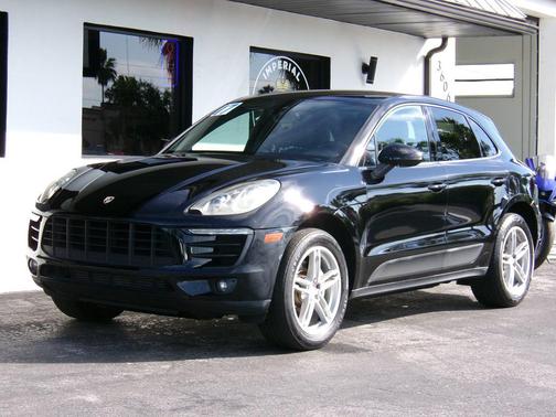 2017 Porsche Macan 