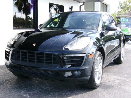 2017 Porsche Macan 