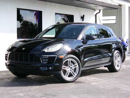 2017 Porsche Macan 