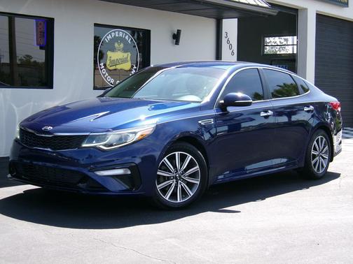 2019 Kia Optima LX