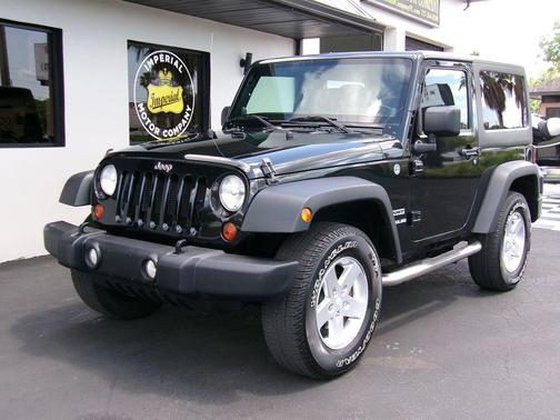 DK GRN 2012 Jeep Wrangler Sport