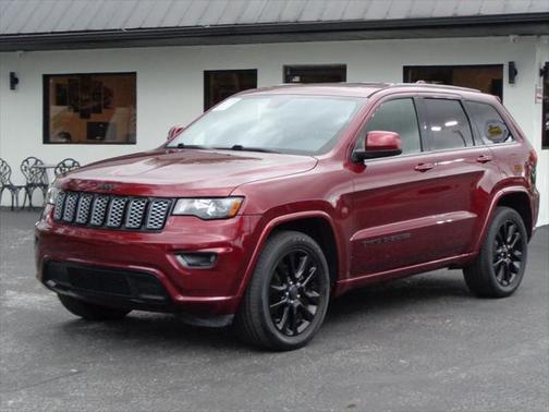 2017 Jeep Grand Cherokee Altitude