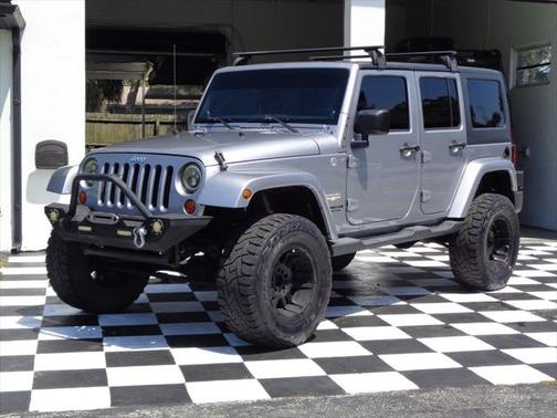 2013 Jeep Wrangler Unlimited Sahara