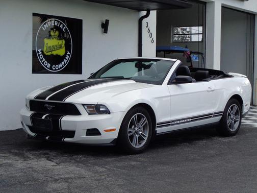 2010 Ford Mustang Premium