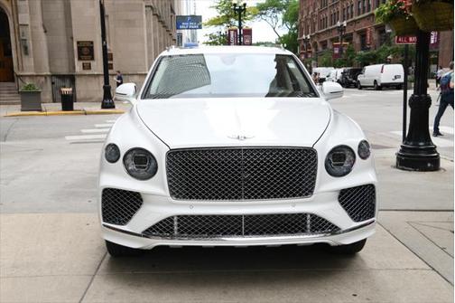 2022 Bentley Bentayga V8