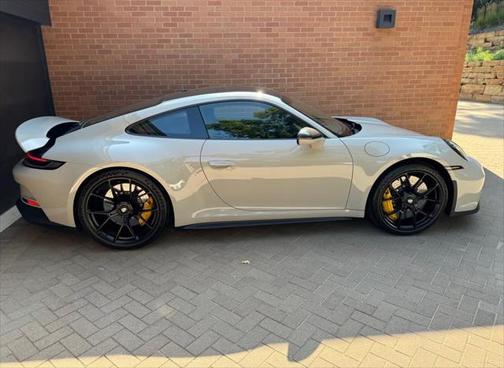 2022 Porsche 911 GT3 w/Touring Package