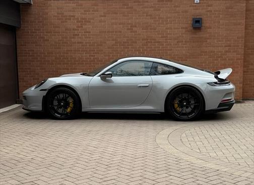 2022 Porsche 911 GT3 w/Touring Package
