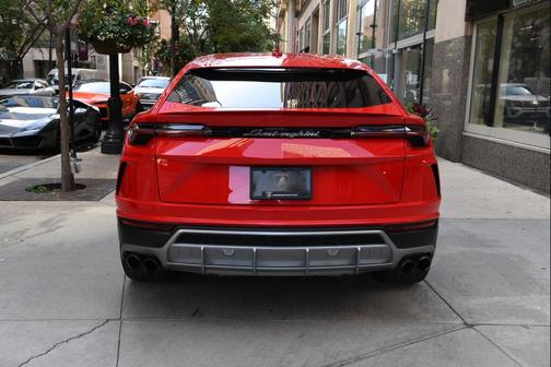 2022 Lamborghini Urus SUV