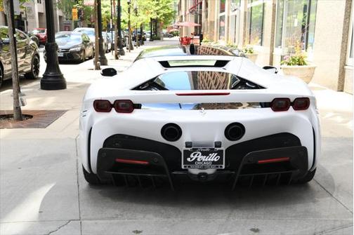 2022 Ferrari SF90 Stradale Coupe