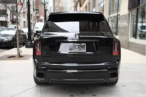 2025 Rolls-Royce Cullinan Black Badge