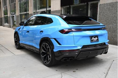 2024 Lamborghini Urus Performante