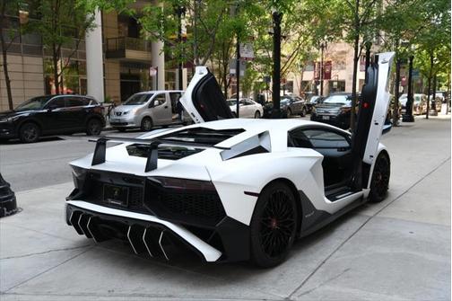 2018 Lamborghini Aventador S LP 740-4 S