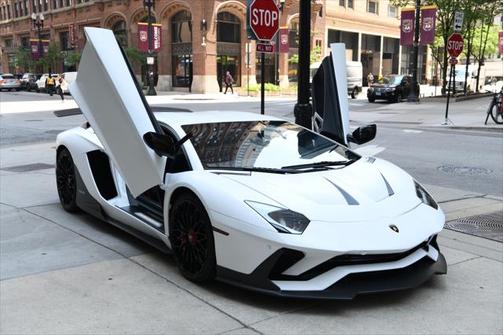 2018 Lamborghini Aventador S LP 740-4 S