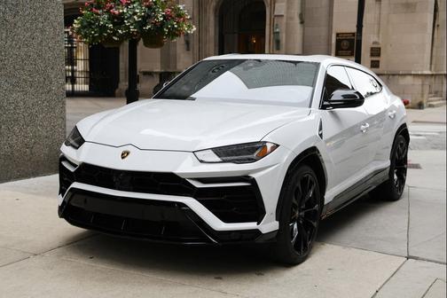 2022 Lamborghini Urus SUV
