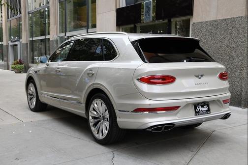 2023 Bentley Bentayga Azure EWB V8