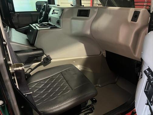 2002 Hummer H1 Enclosed
