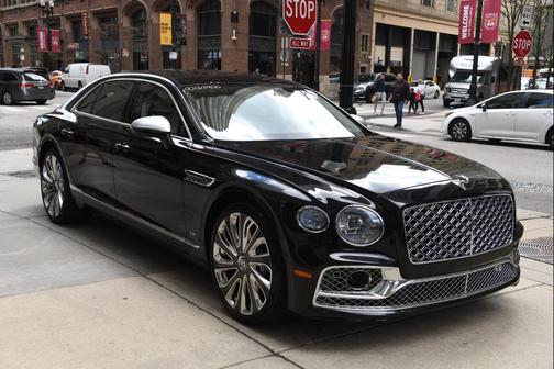 2022 Bentley Flying Spur V8