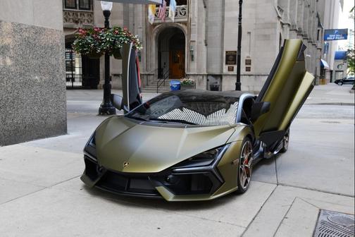 2025 Lamborghini Revuelto Coupe