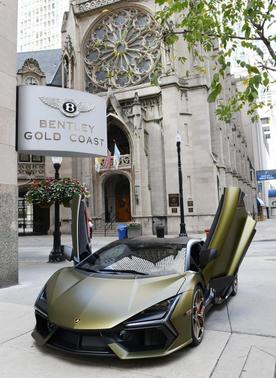 2025 Lamborghini Revuelto Coupe