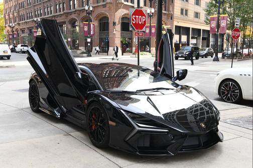 2024 Lamborghini Revuelto Coupe