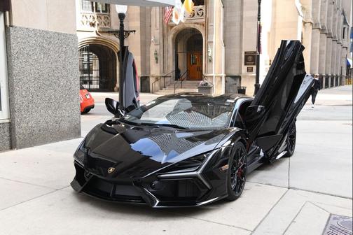 2024 Lamborghini Revuelto Coupe