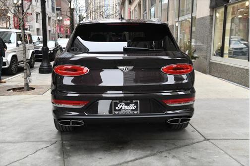 2022 Bentley Bentayga V8