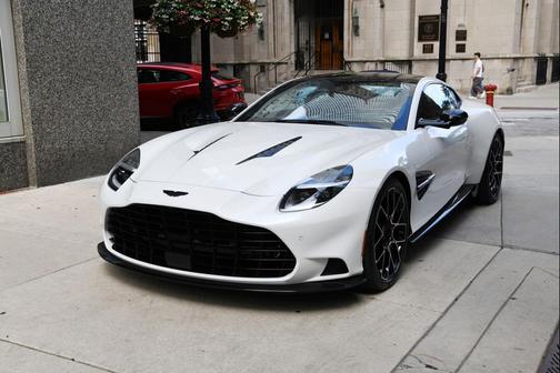 2025 Aston Martin Vanquish Coupe