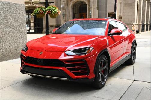 2019 Lamborghini Urus SUV