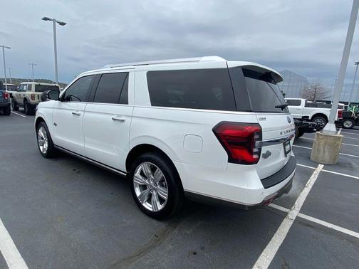 Star White 2022 Ford Expedition Max King Ranch