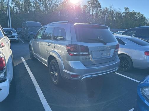 2018 Dodge Journey Crossroad
