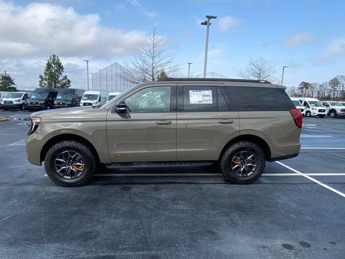 Gray 2026 Ford Expedition Tremor