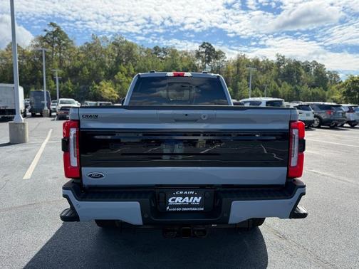 2026 Ford F-250 Platinum