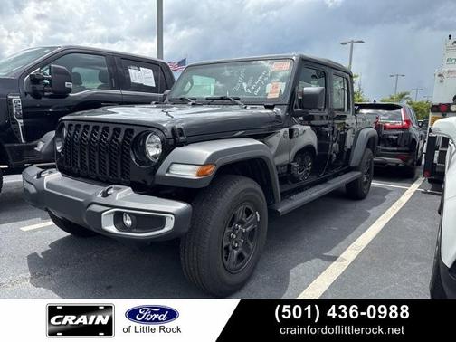 2023 Jeep Gladiator Sport