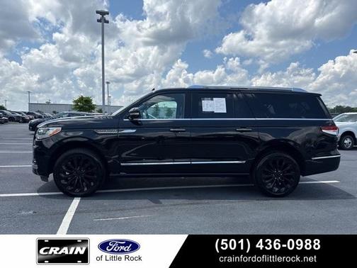2022 Lincoln Navigator L Reserve