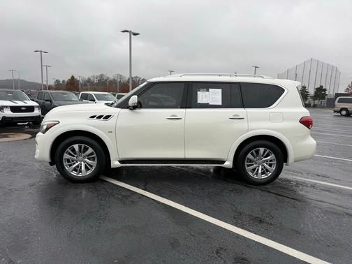 2017 INFINITI QX80 Base