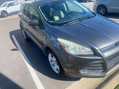 Sterling Gray Metallic 2014 Ford Escape SE