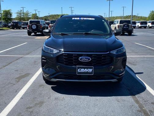Agate Black Metallic 2023 Ford Escape ST-Line