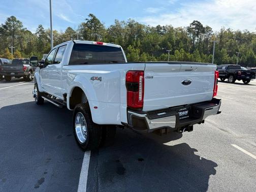 2026 Ford F-450 Lariat