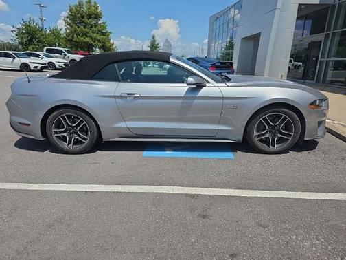ICONIC SILVER METALLIC 2022 Ford Mustang GT PREMIUM