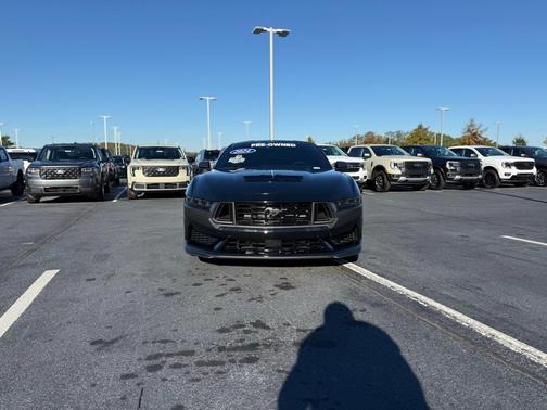 2024 Ford Mustang Dark Horse