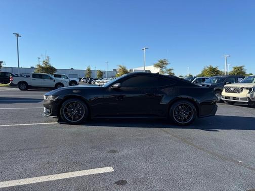 2024 Ford Mustang Dark Horse