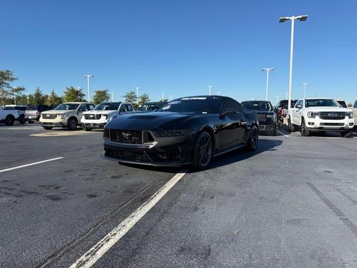 2024 Ford Mustang Dark Horse
