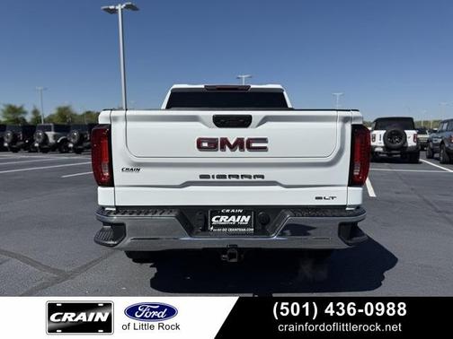 2024 GMC Sierra 1500 SLT