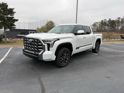 2024 Toyota Tundra Hybrid Platinum