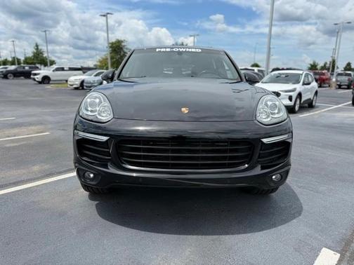 2018 Porsche Cayenne Platinum Edition