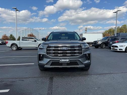 2025 Ford Explorer Active