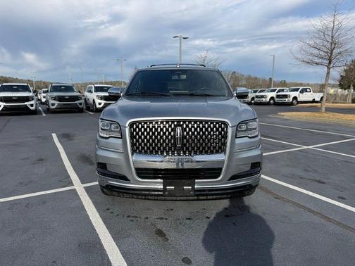 2022 Lincoln Navigator Black Label
