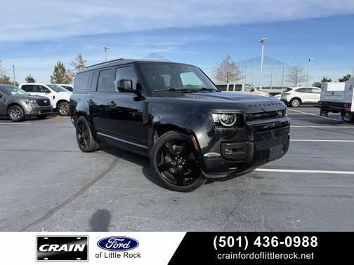 2024 Land Rover Defender P400 X-Dynamic SE