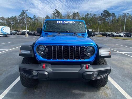 Hydro Blue Pearlcoat 2024 Jeep Wrangler Rubicon